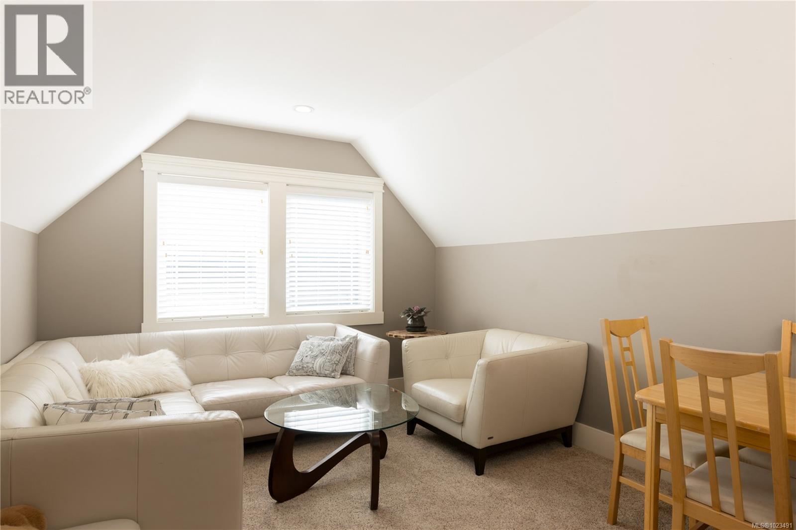  2287 Nicklaus Drive, Langford