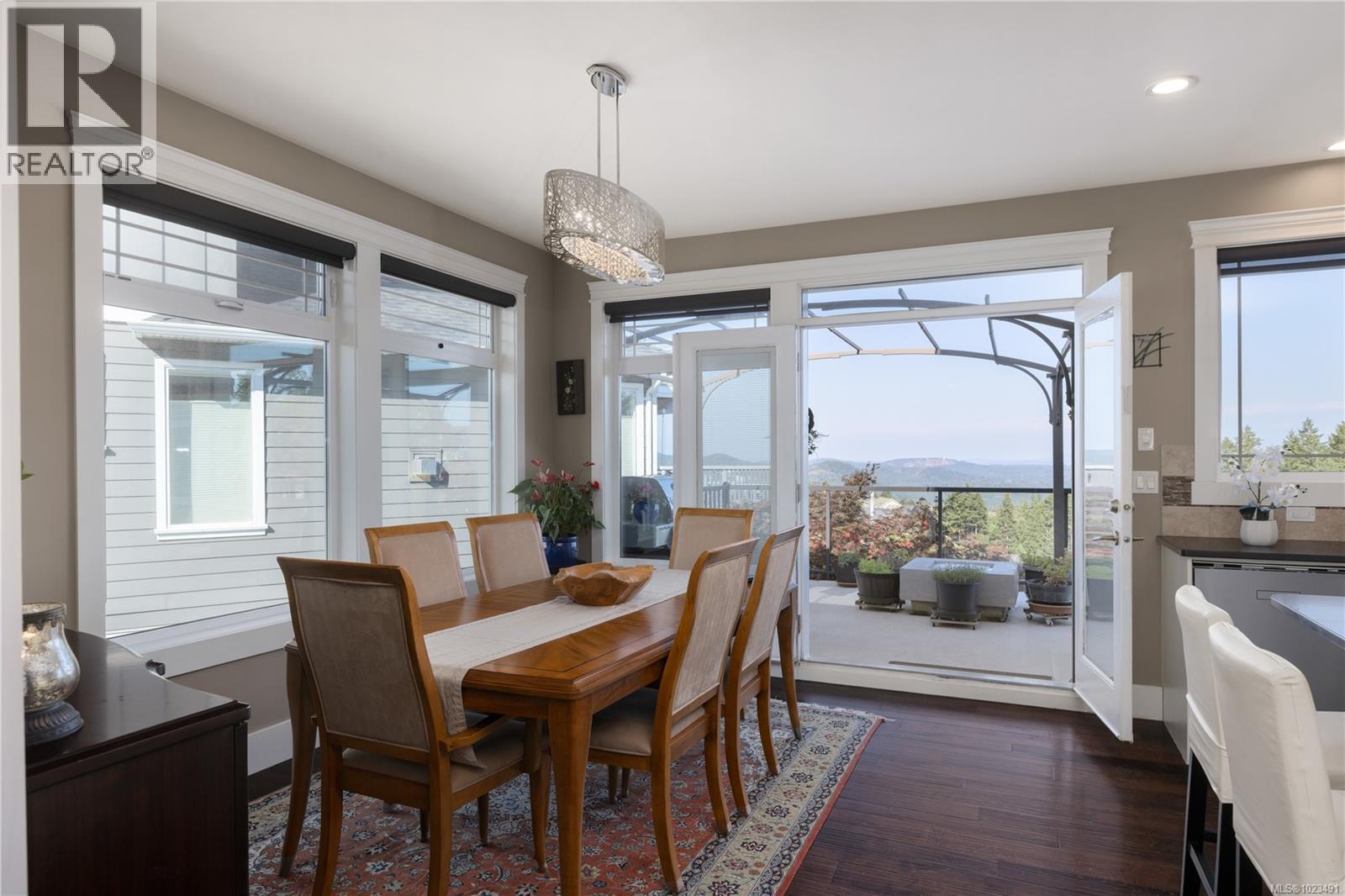  2287 Nicklaus Drive, Langford