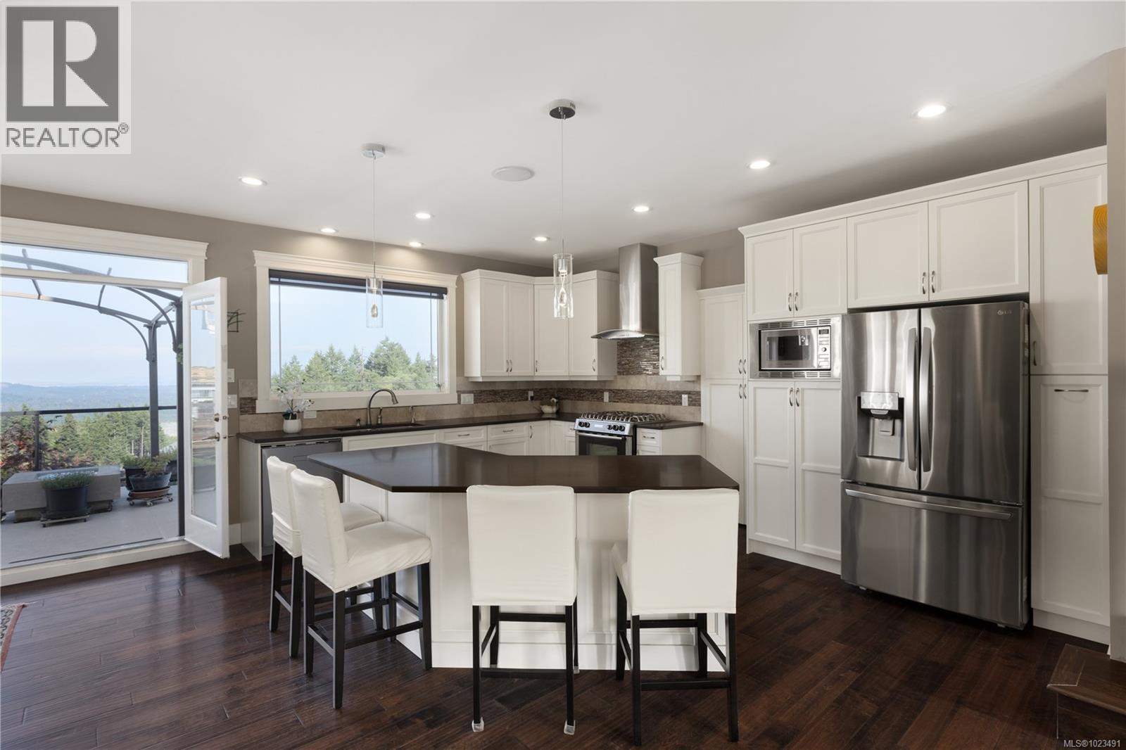  2287 Nicklaus Drive, Langford