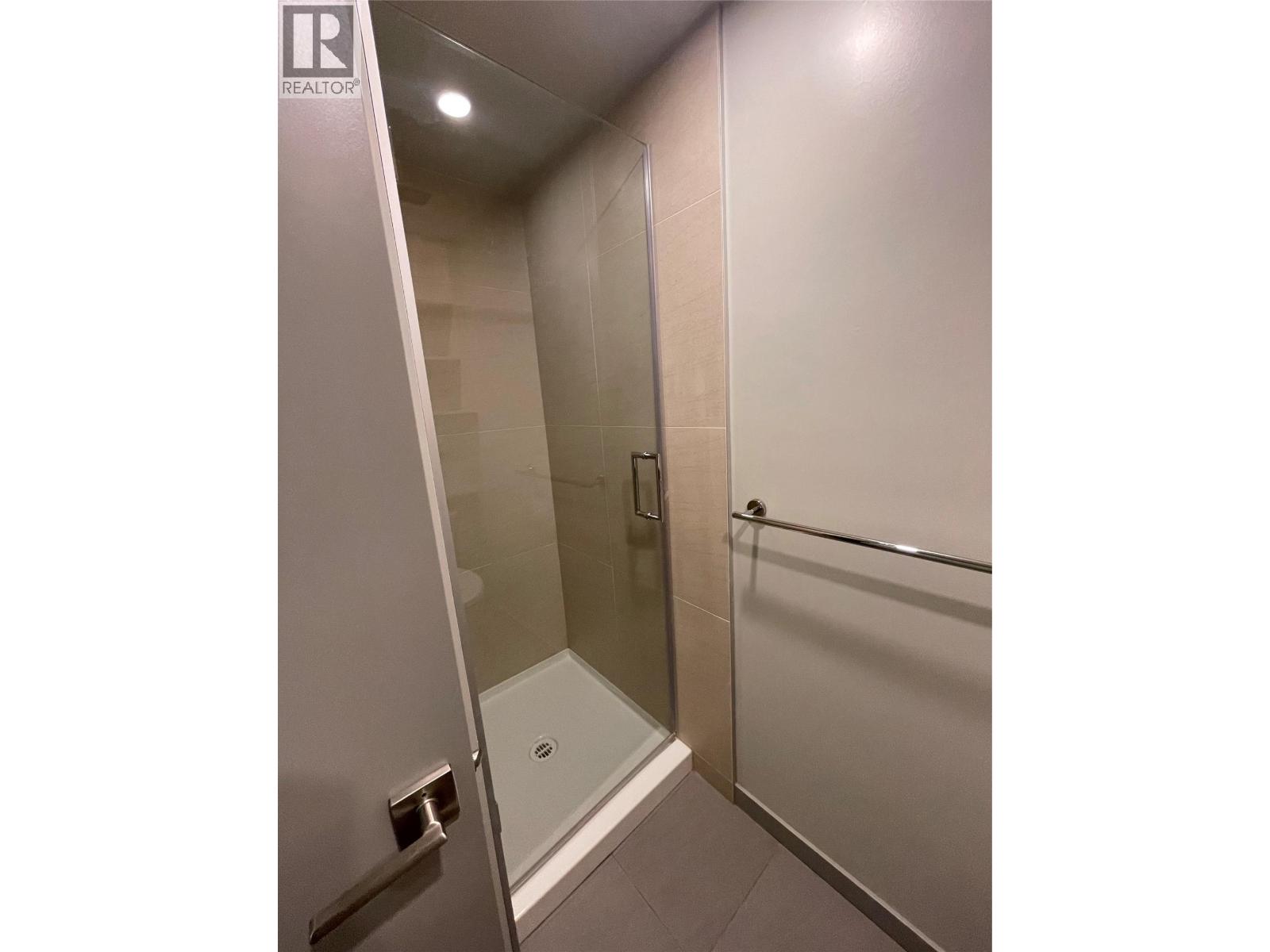 112 345 Dougall Road North, Kelowna