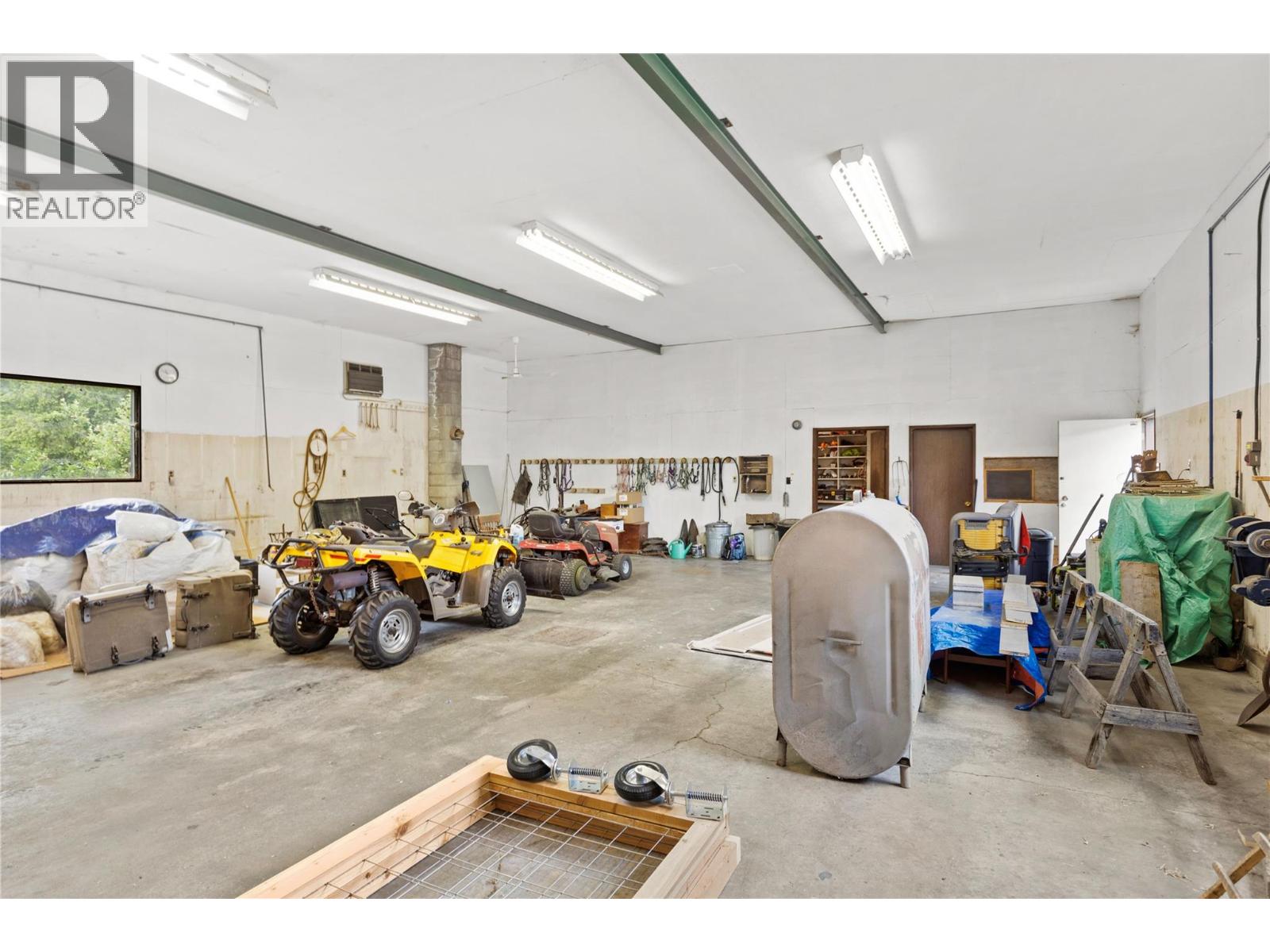 3056 HARMON ROAD - 14