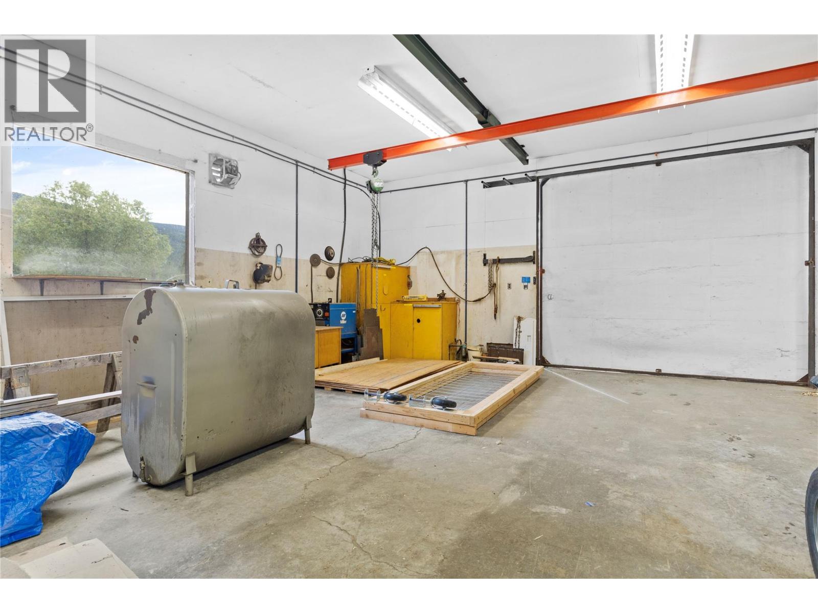 3056 HARMON ROAD - 13