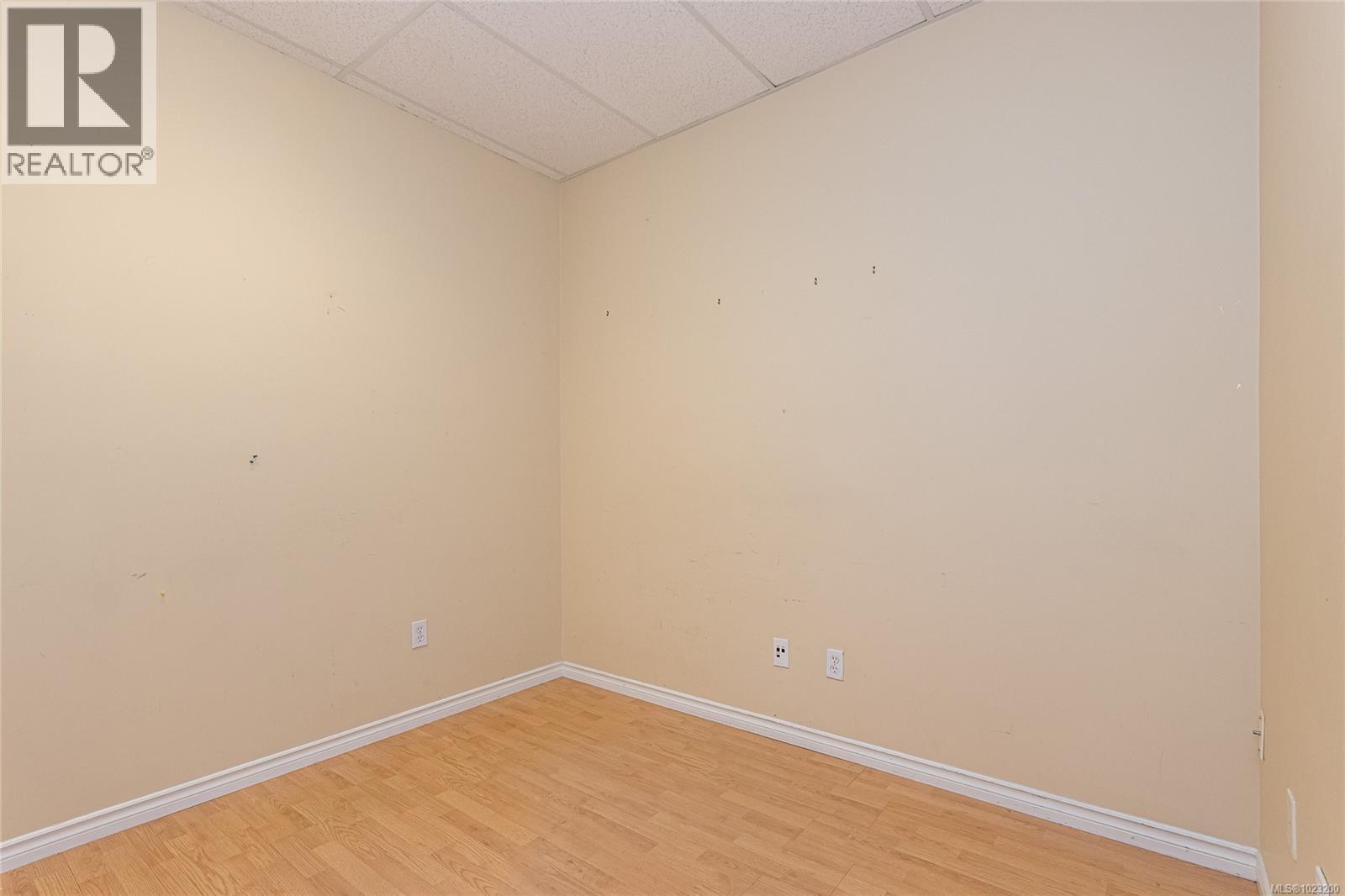 103 2849 Peatt Road, Langford