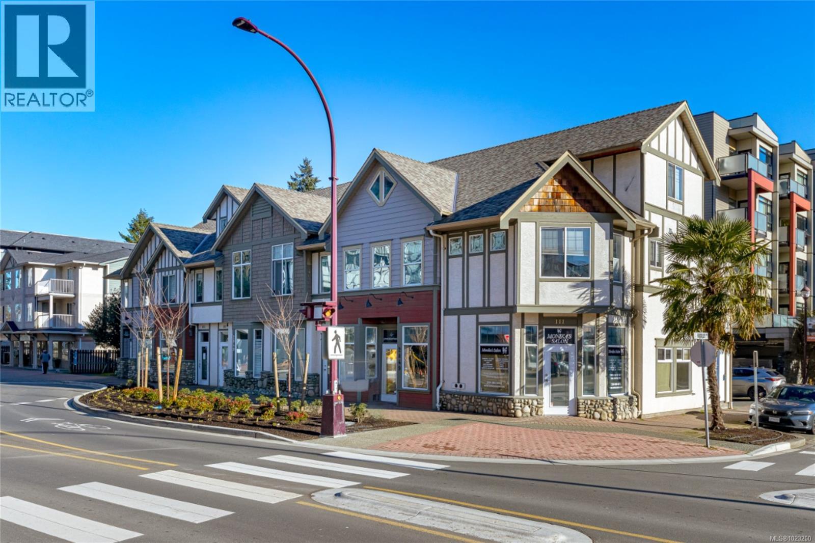 103 2849 Peatt Road, Langford