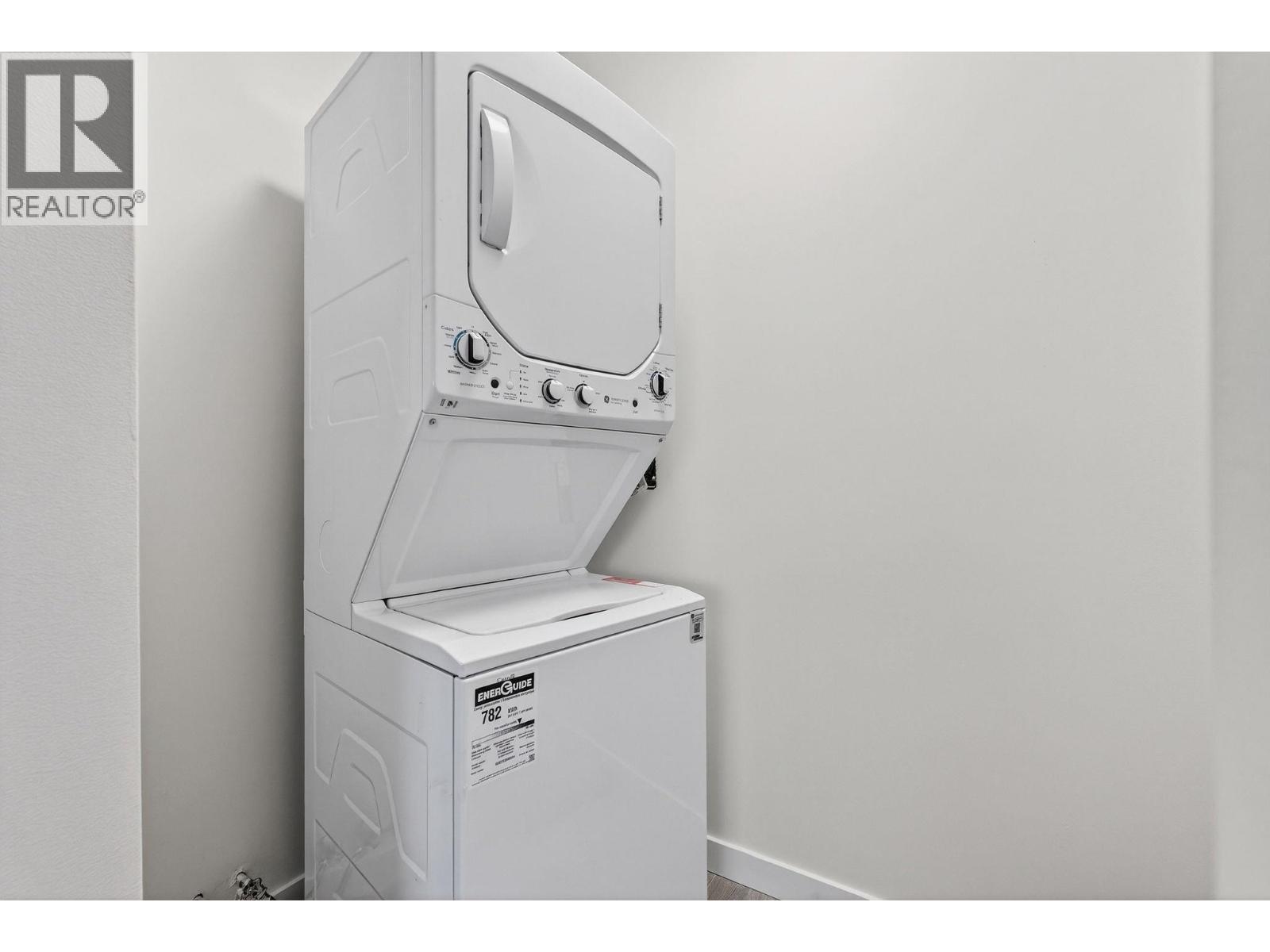 247 715 Leathead Road, Kelowna