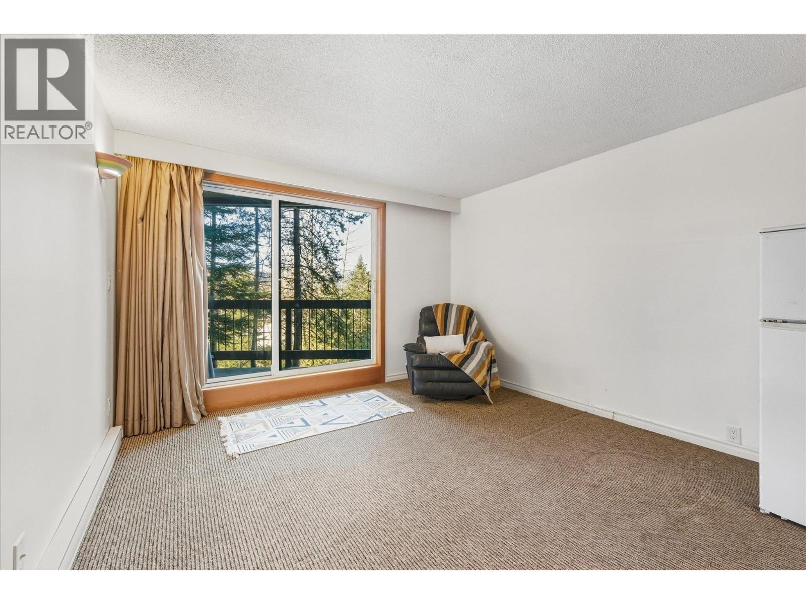 211 2109 WHISTLER ROAD, Whistler