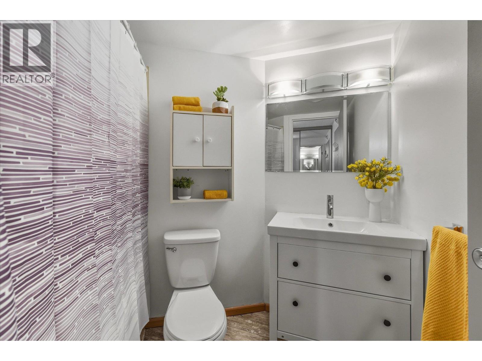 211 2109 WHISTLER ROAD, Whistler