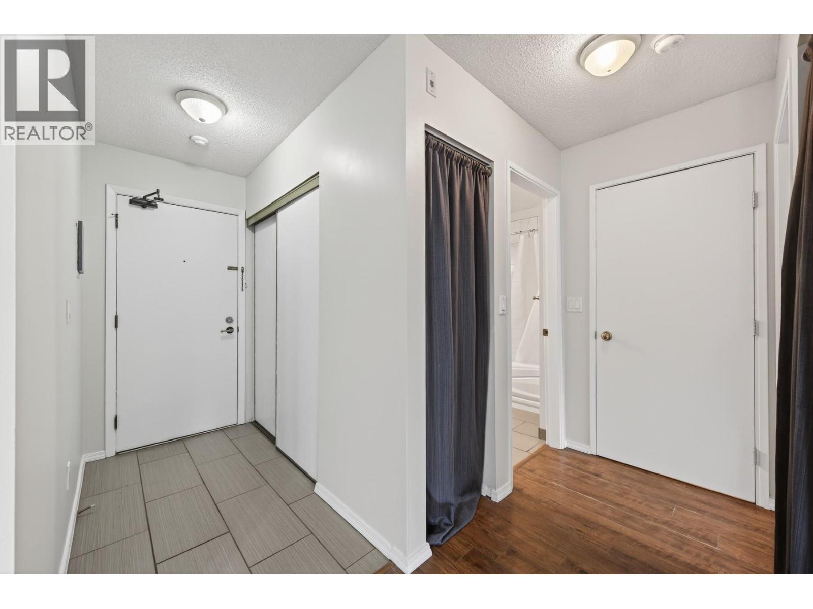 #308 751 GRANDVIEW TERRACE - 12