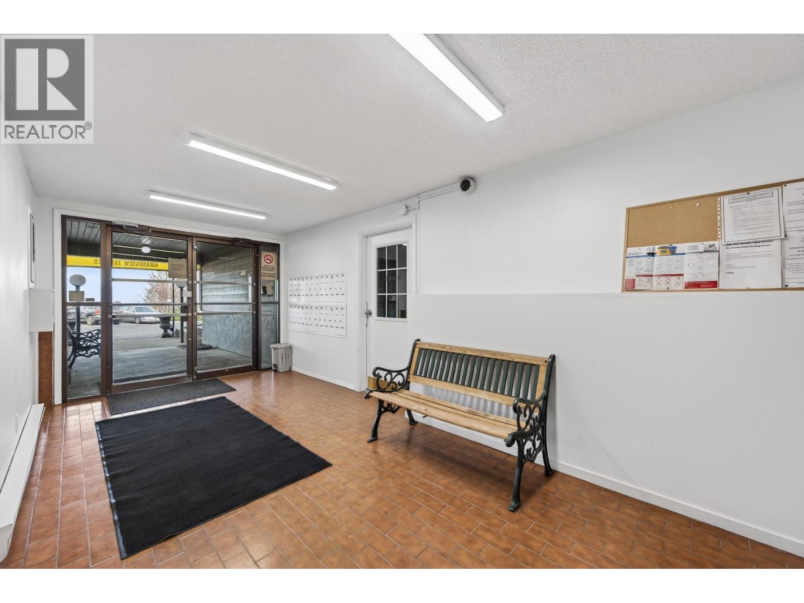 #308 751 GRANDVIEW TERRACE - 15