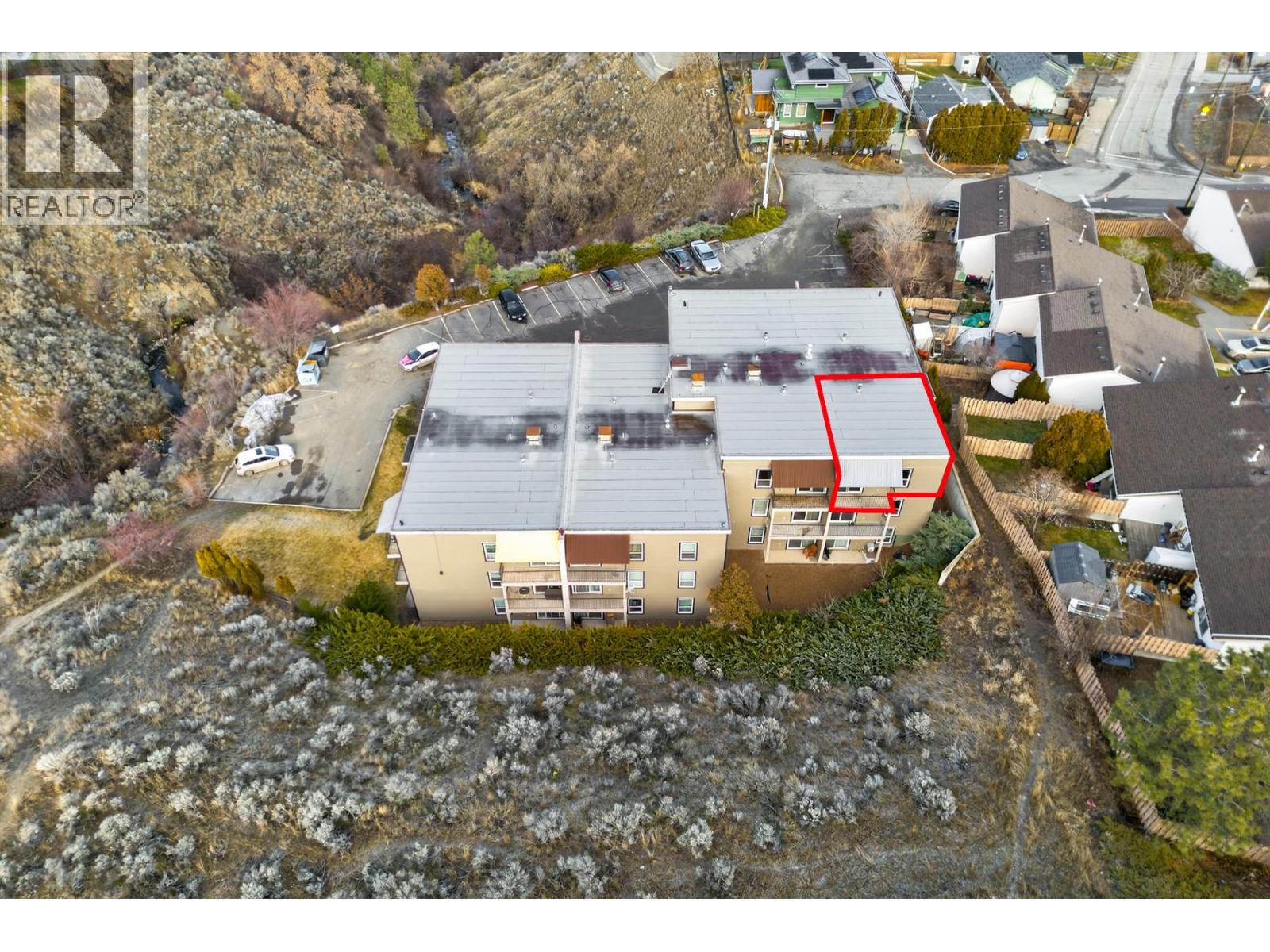 #308 751 GRANDVIEW TERRACE - 22