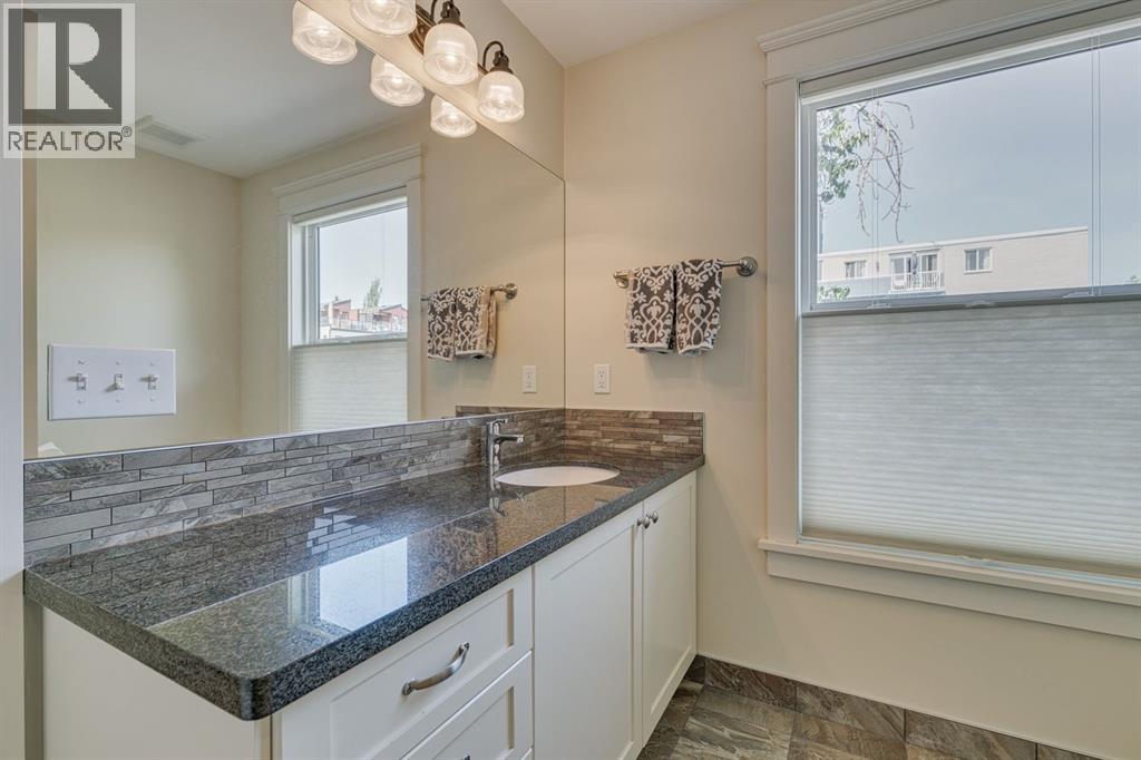 Single Family House for Sale in   Avenue SW Cliff Bungalow Calgary 