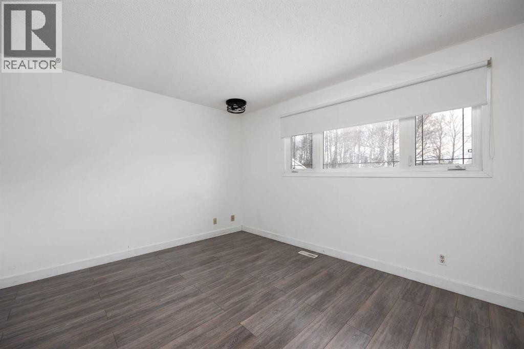 15 Birch Road, Fort McMurray