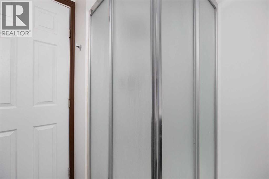 15 Birch Road, Fort McMurray