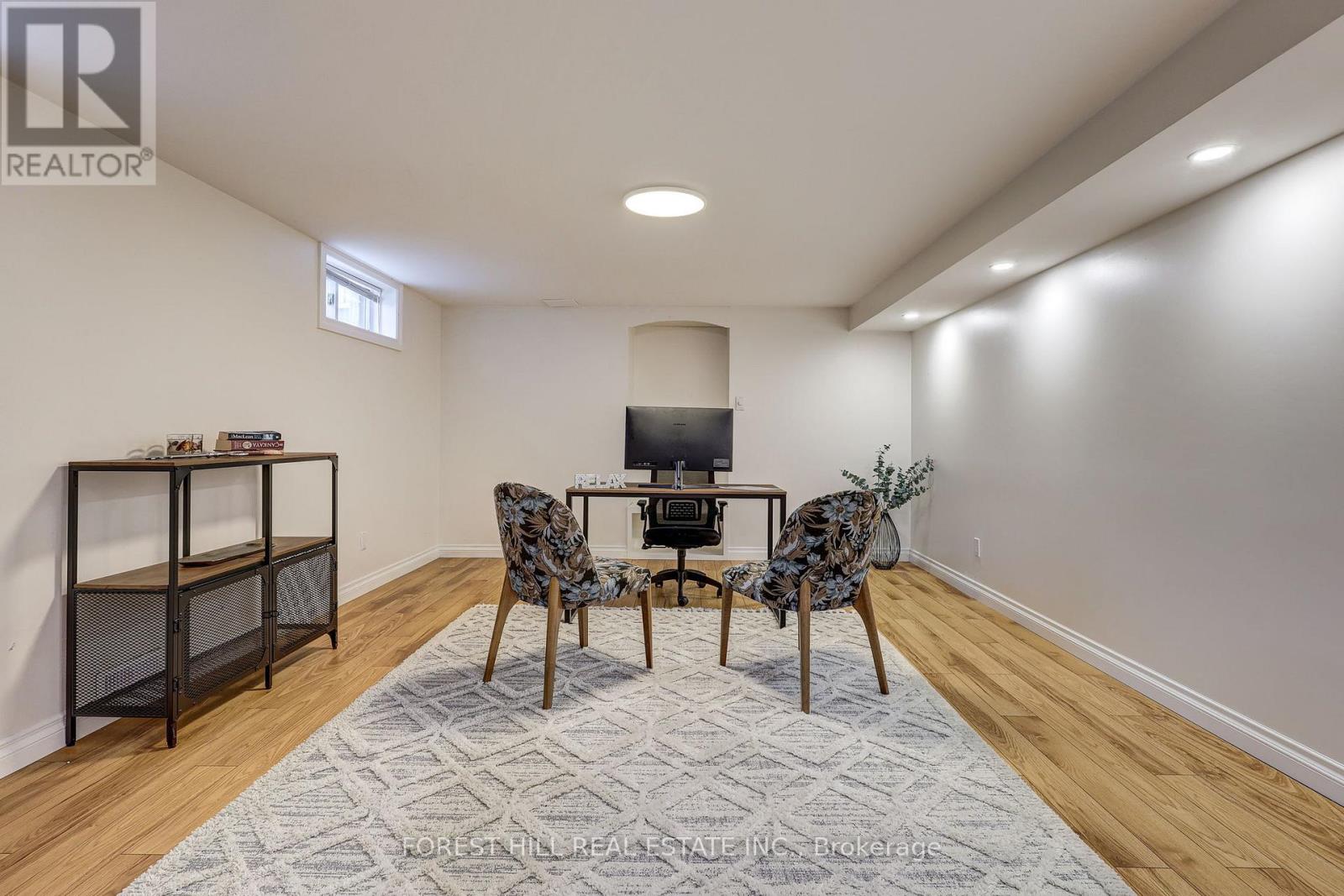 14 COBBLESTONE ROAD Property Photo