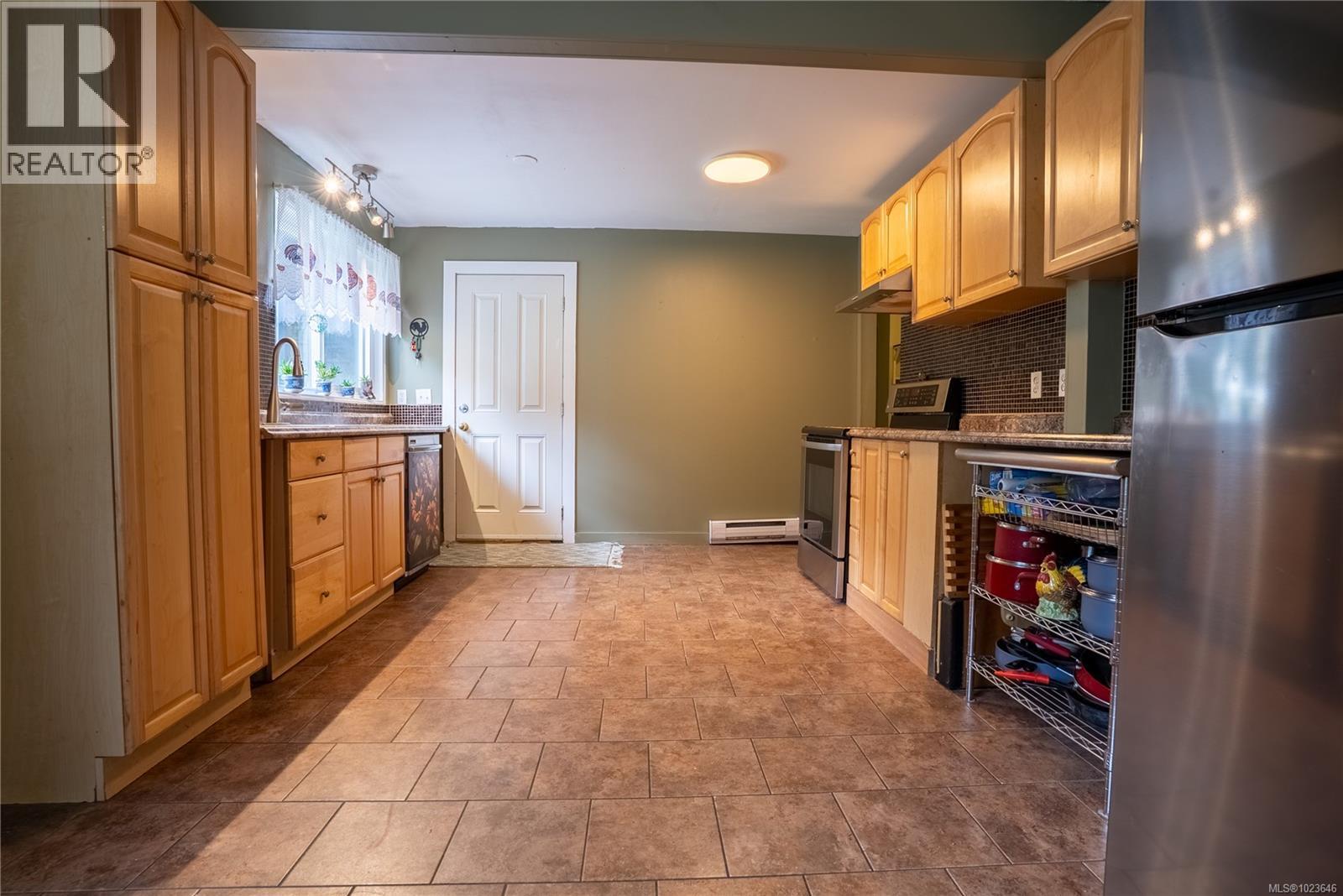  2808 Sooke Lake Road, Langford