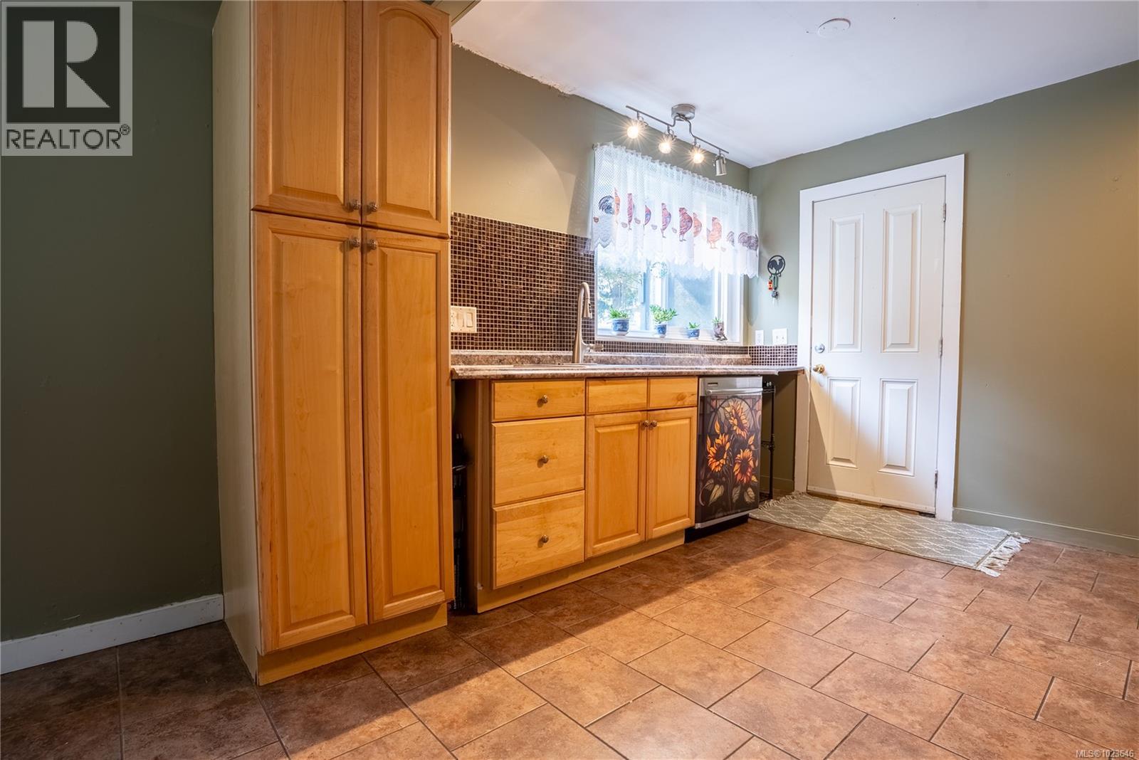  2808 Sooke Lake Road, Langford