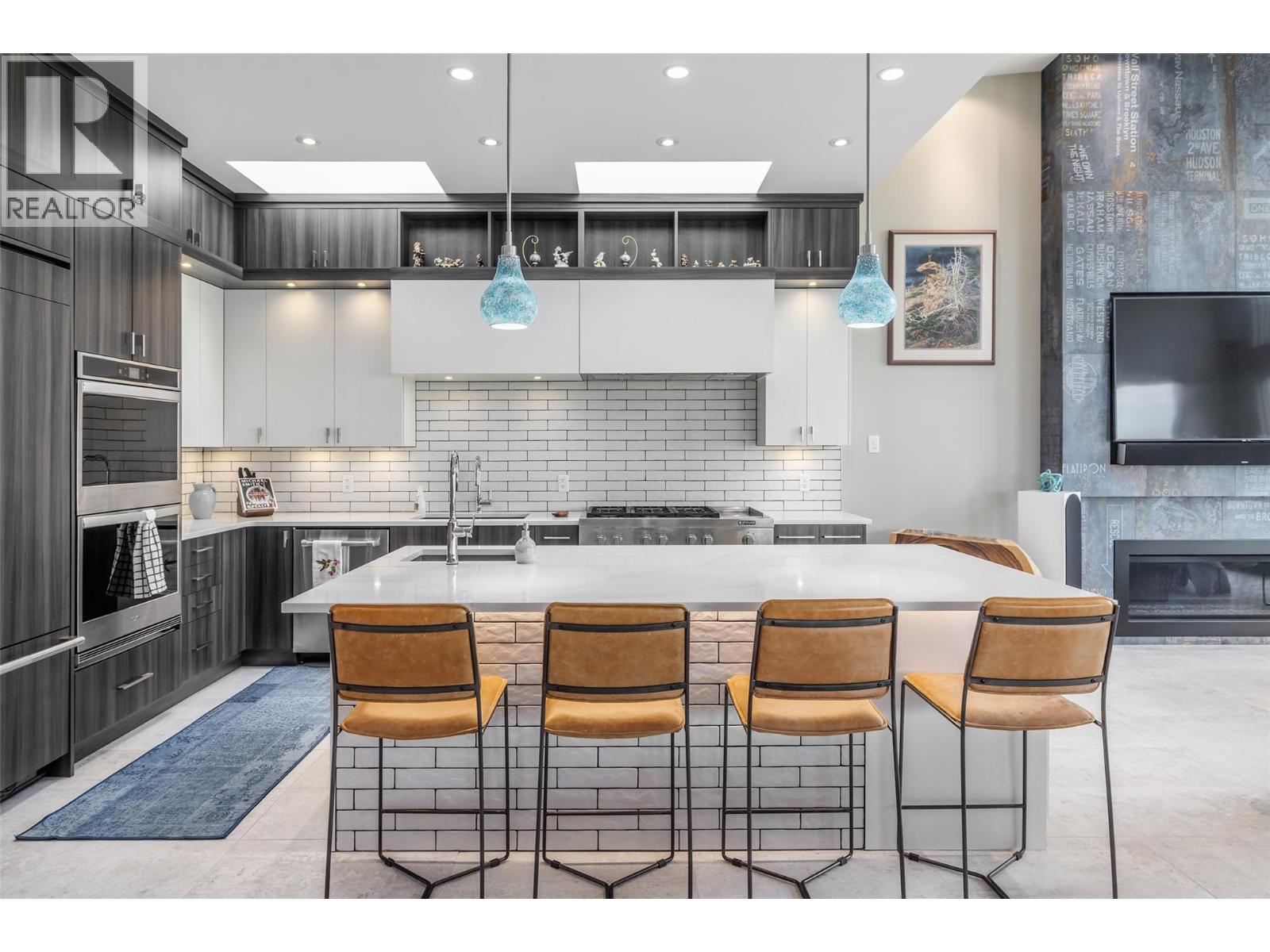  15896 Claridge Drive, Lake Country