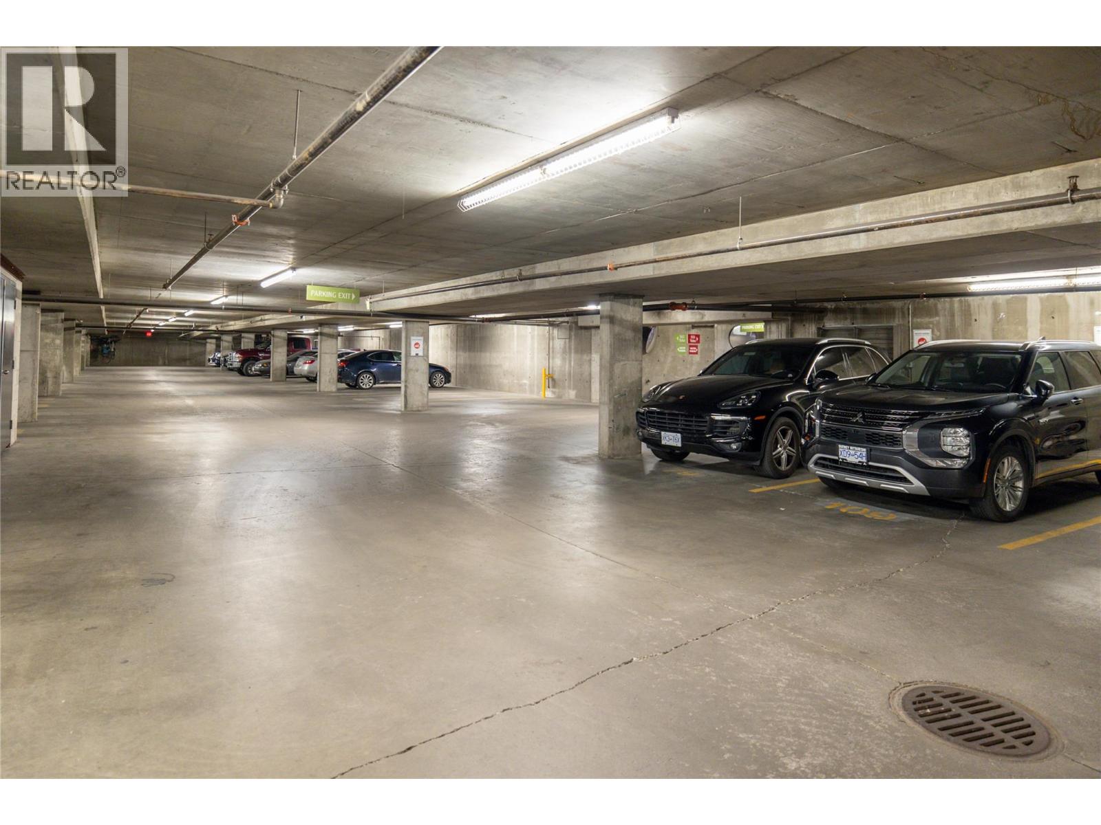 205 563 Yates Road, Kelowna