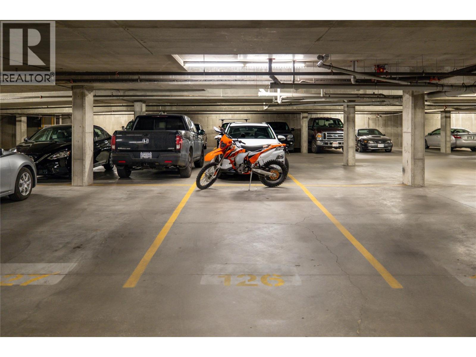 205 563 Yates Road, Kelowna