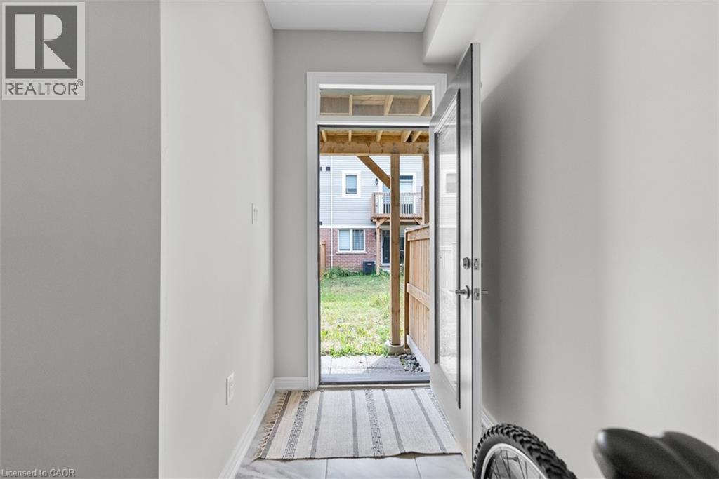 38 HIBISCUS LANE - 10