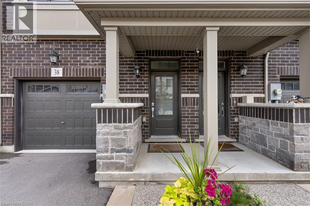 38 HIBISCUS LANE - 2