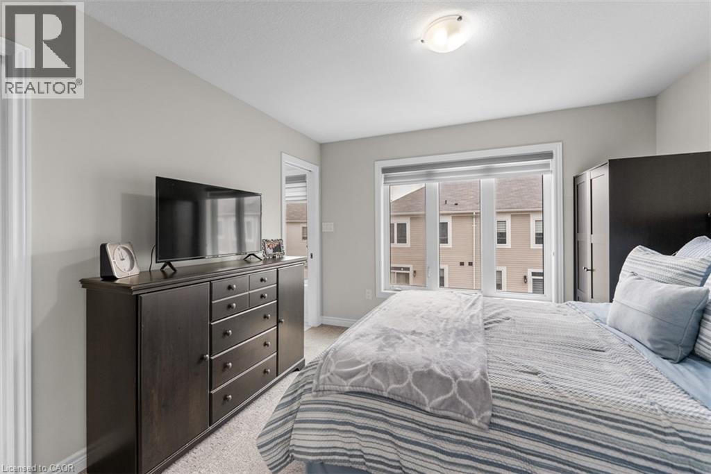 38 HIBISCUS LANE - 20