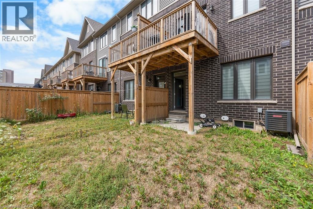 38 HIBISCUS LANE - 27