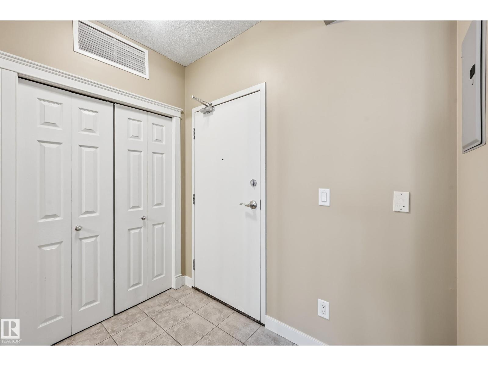 #1407 9939 109 ST NW - 3