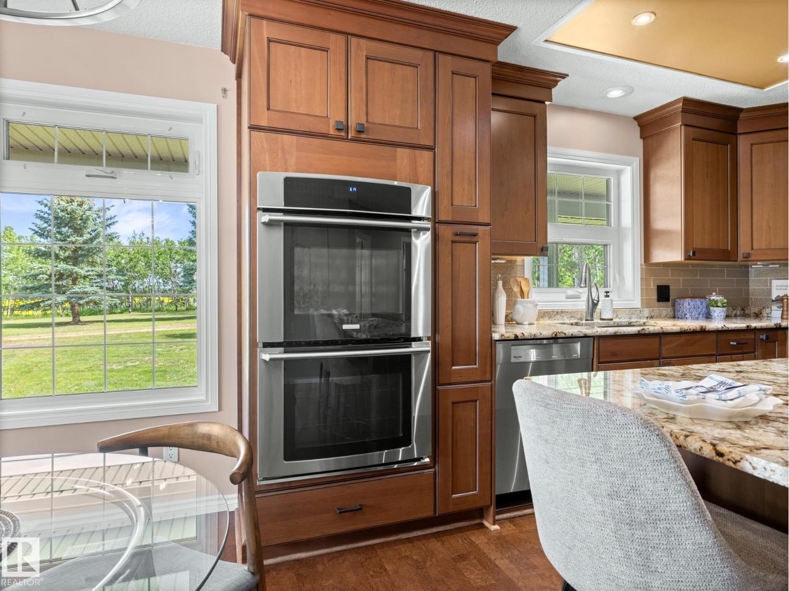 20456 TWP ROAD 544, Rural Strathcona County