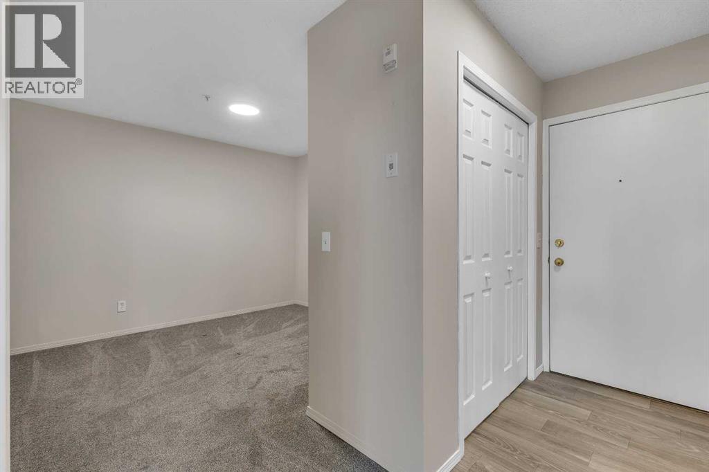 Single Family House for Sale in   Eversyde Avenue SW Evergreen Calgary 