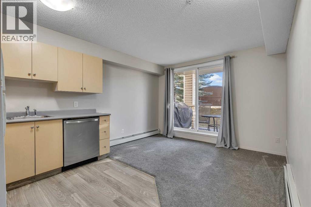 Single Family House for Sale in   Eversyde Avenue SW Evergreen Calgary 