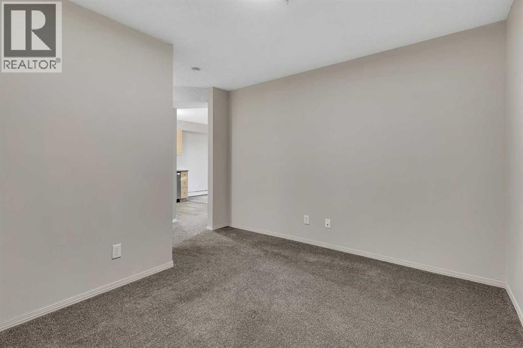 Single Family House for Sale in   Eversyde Avenue SW Evergreen Calgary 