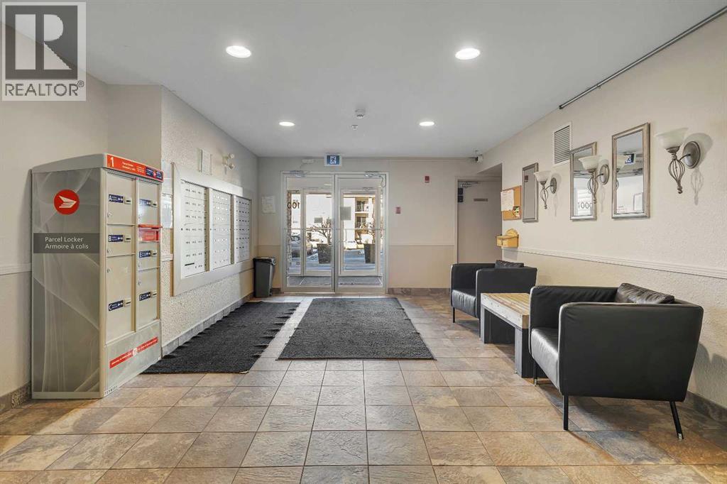 Single Family House for Sale in   Eversyde Avenue SW Evergreen Calgary 