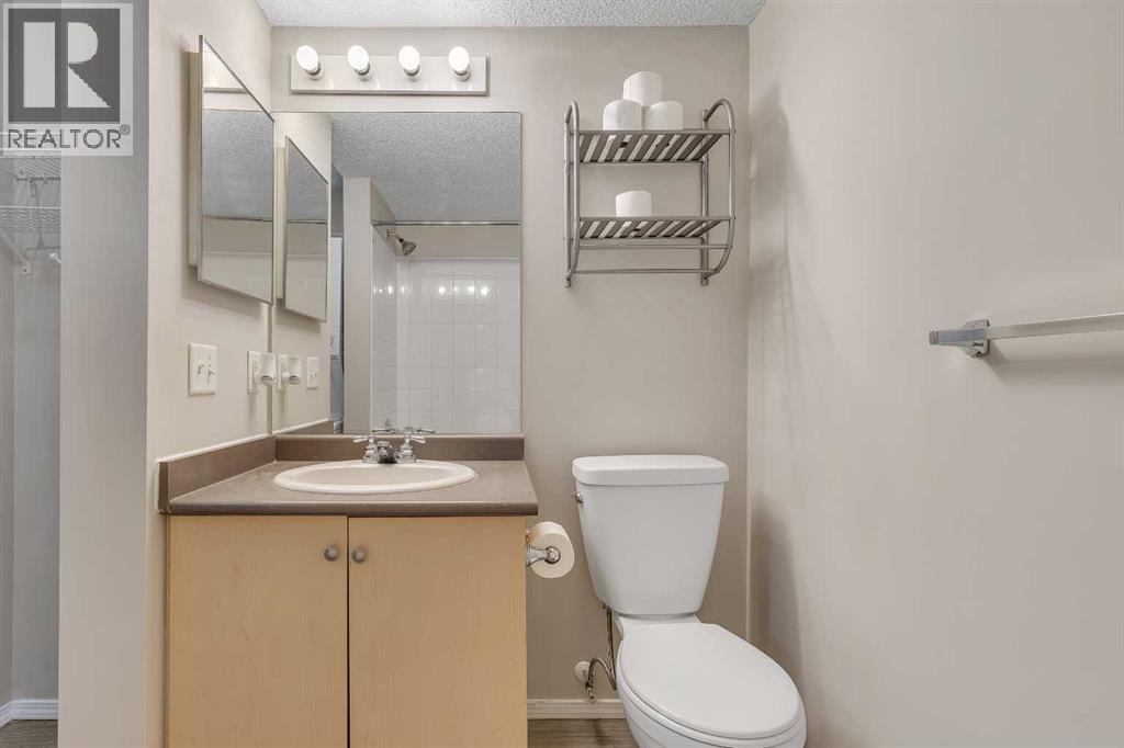 Single Family House for Sale in   Eversyde Avenue SW Evergreen Calgary 