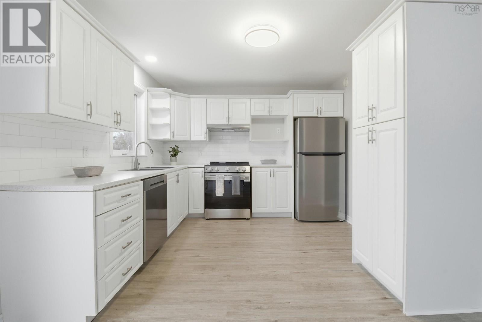 Property 10 of 39 of 227 Sheppards Run