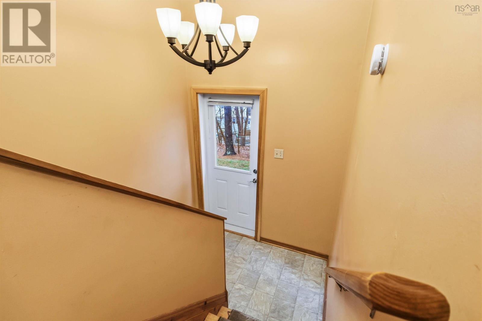 Property 23 of 49 of 37 Westmount Heights