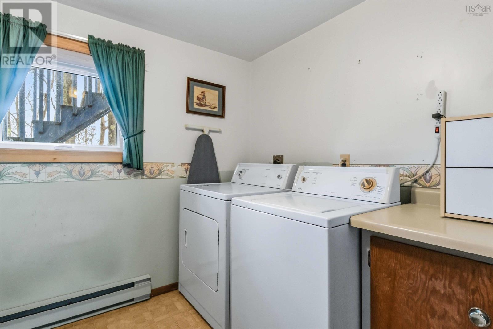 Property 37 of 49 of 37 Westmount Heights