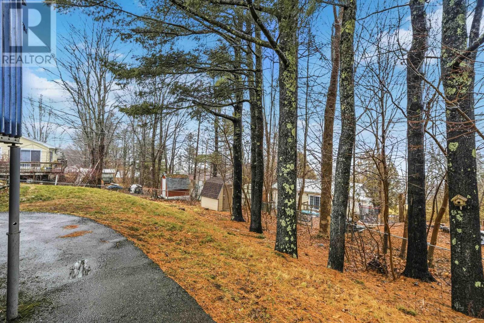 Property 45 of 49 of 37 Westmount Heights