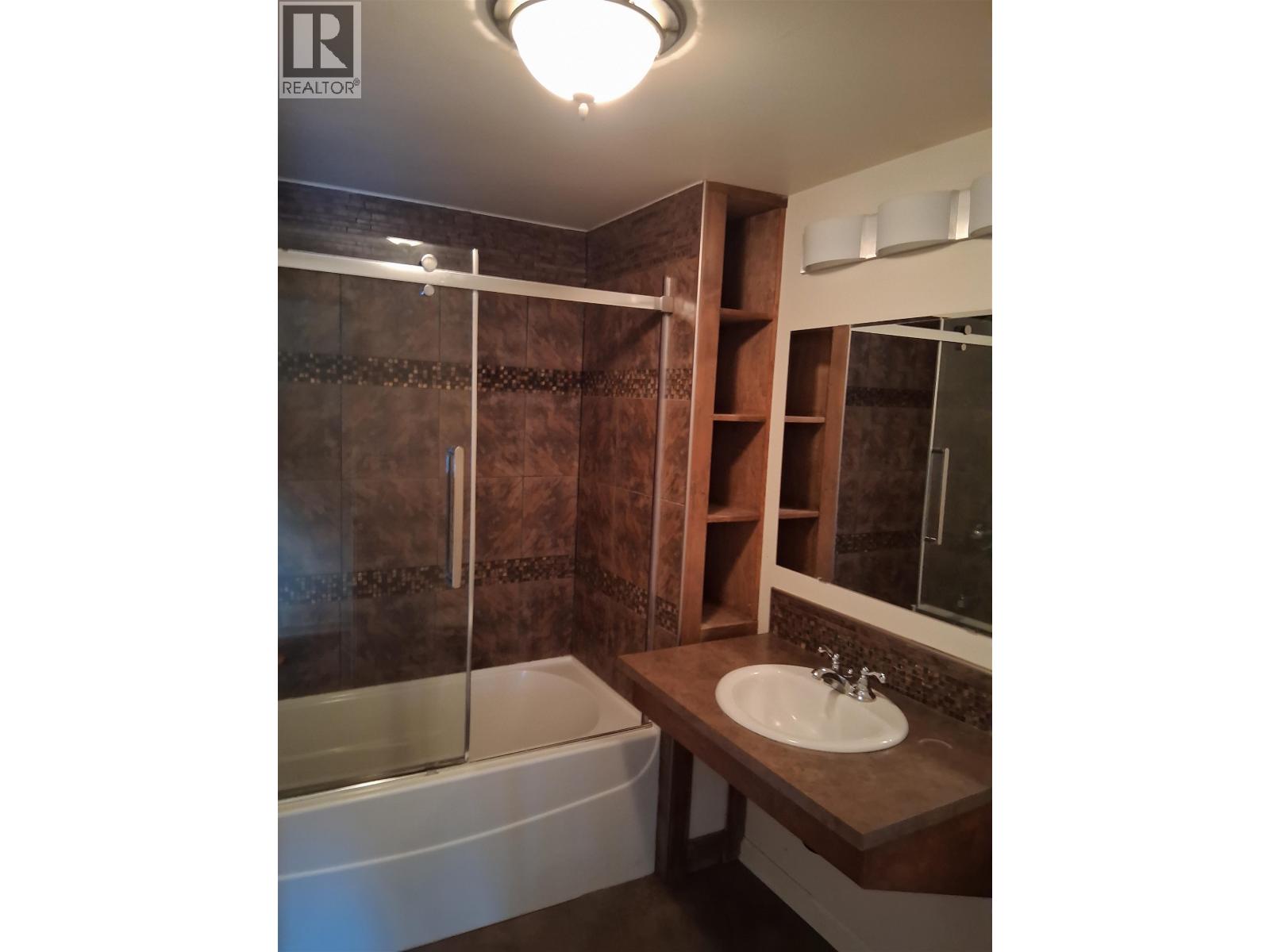 9077 FORSYTH Road, Topley