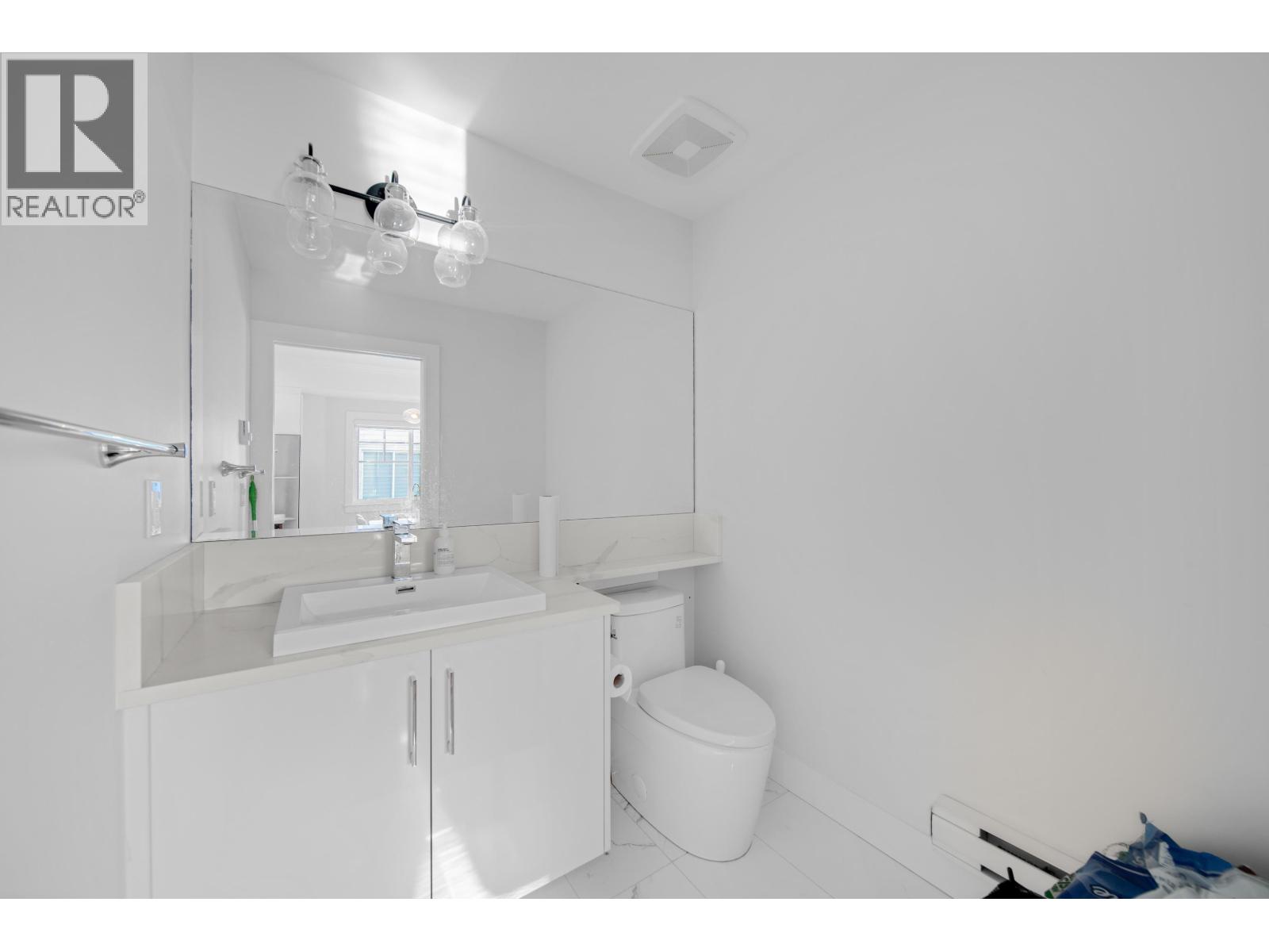 24 9211 MCKIM WAY, Richmond