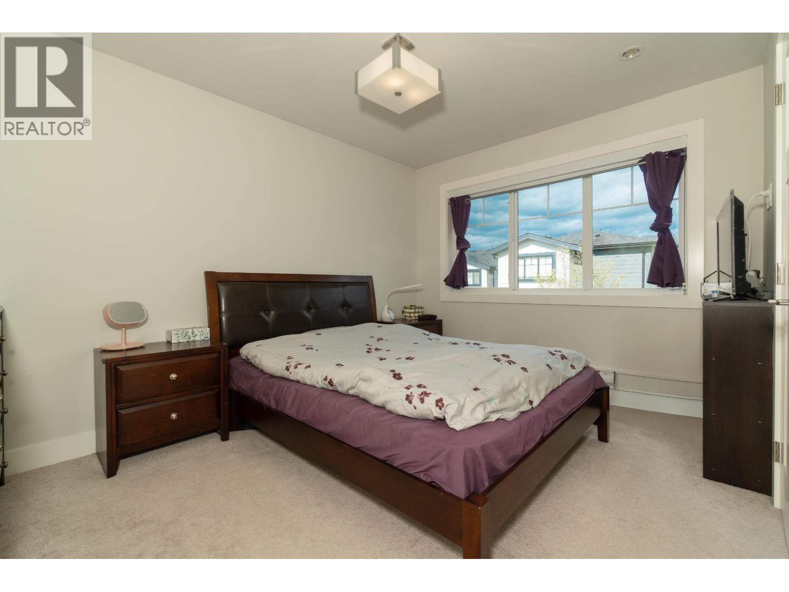 46 188 WOOD STREET, New Westminster