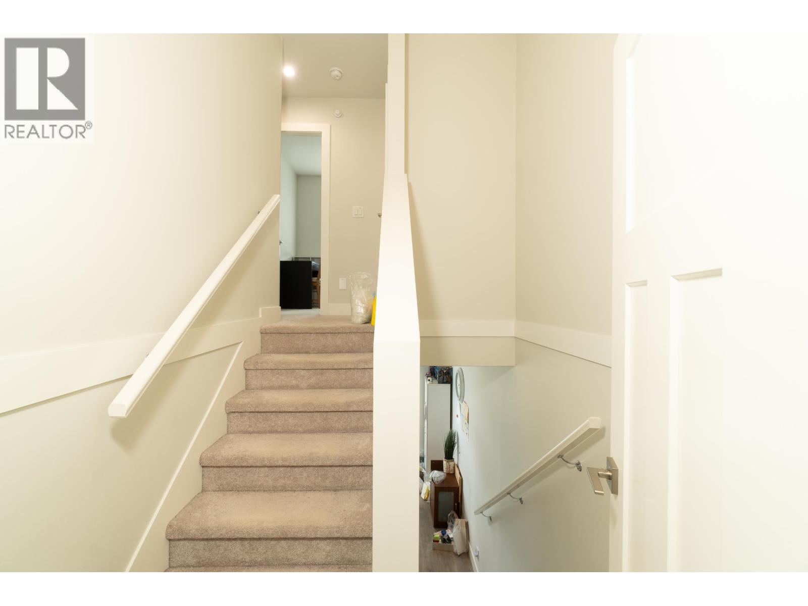 46 188 WOOD STREET, New Westminster