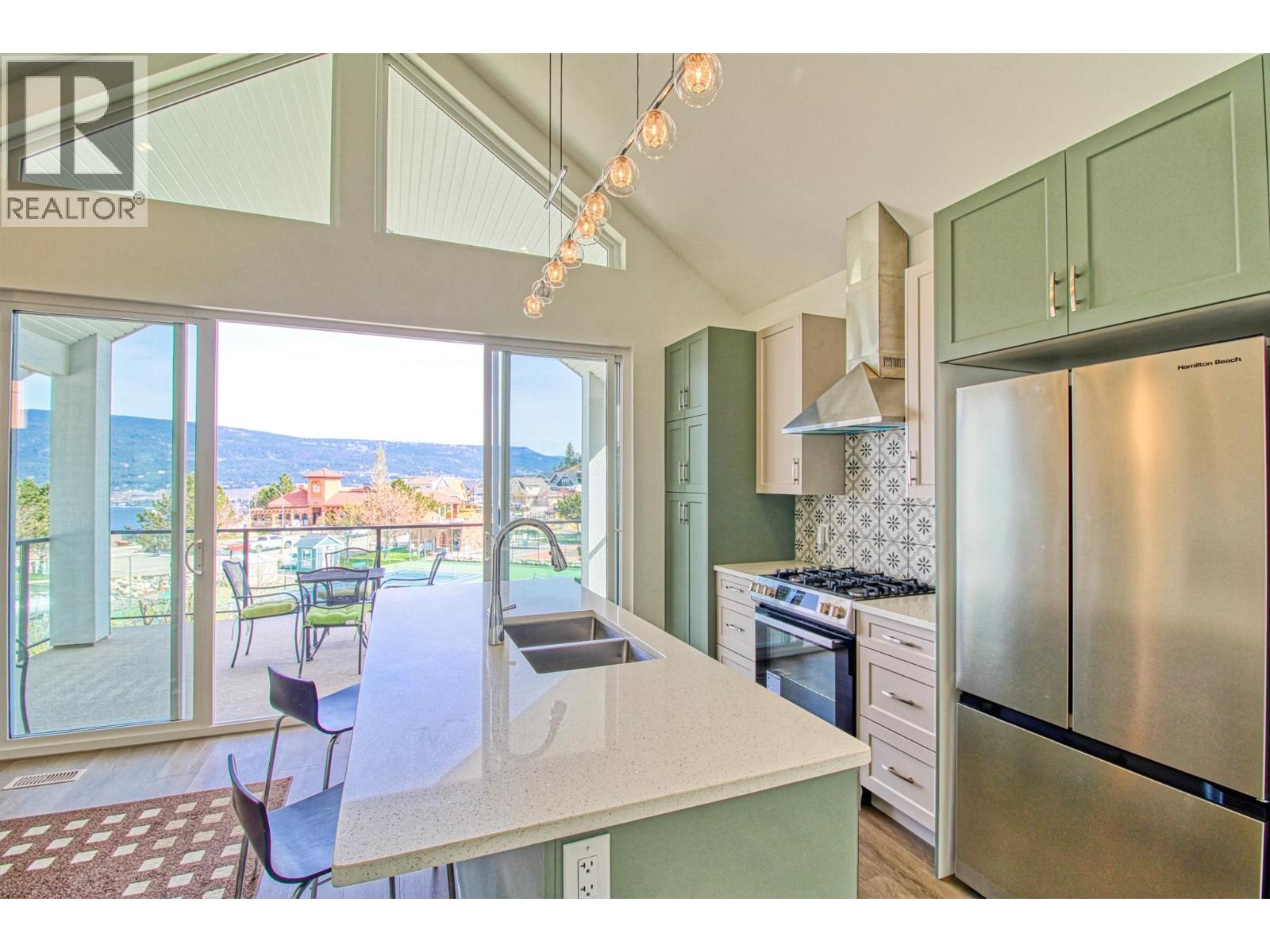 336 6857 Madrid Way, Kelowna