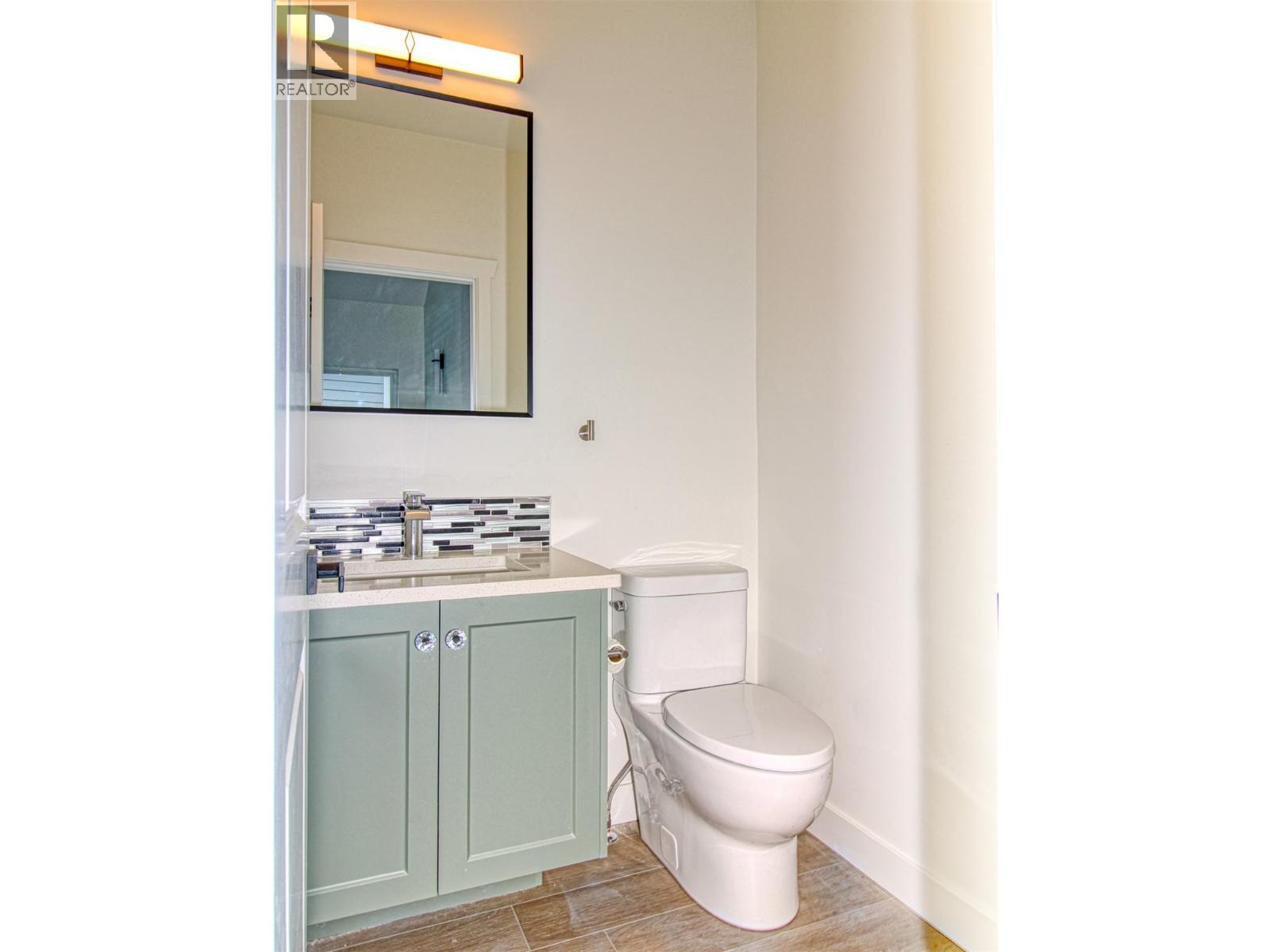 336 6857 Madrid Way, Kelowna