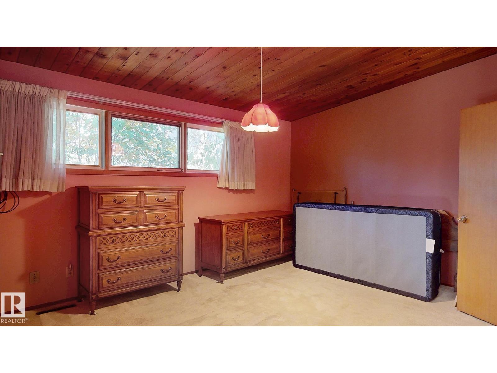 13 VALLEYVIEW CR NW - 13
