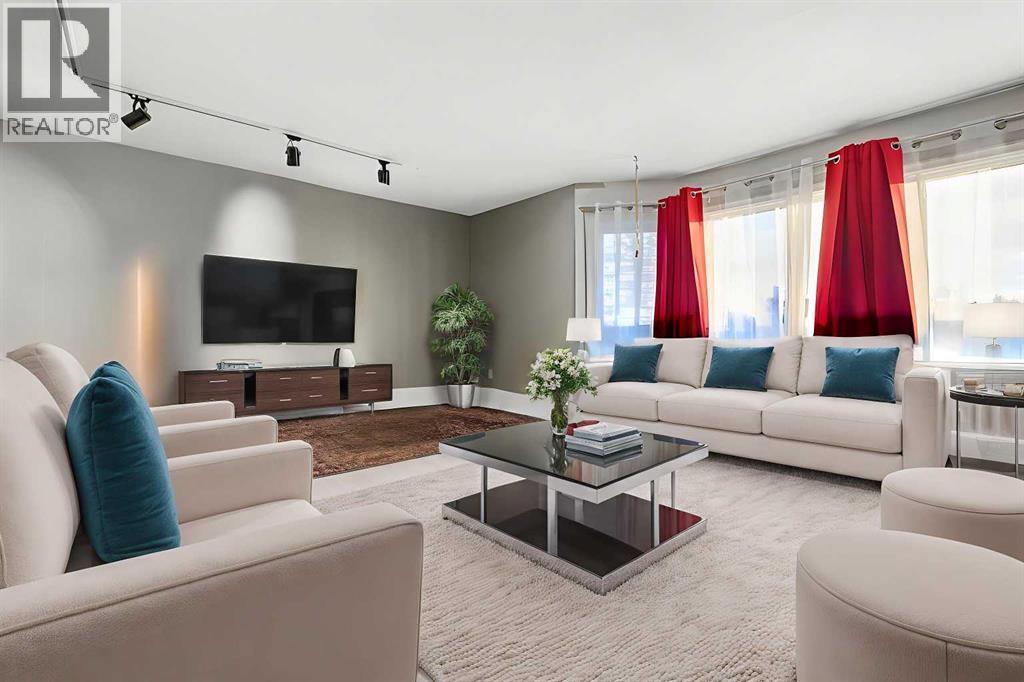 Single Family House Bi-level for Sale in  Hunterdale Place NW Huntington Hills Calgary 