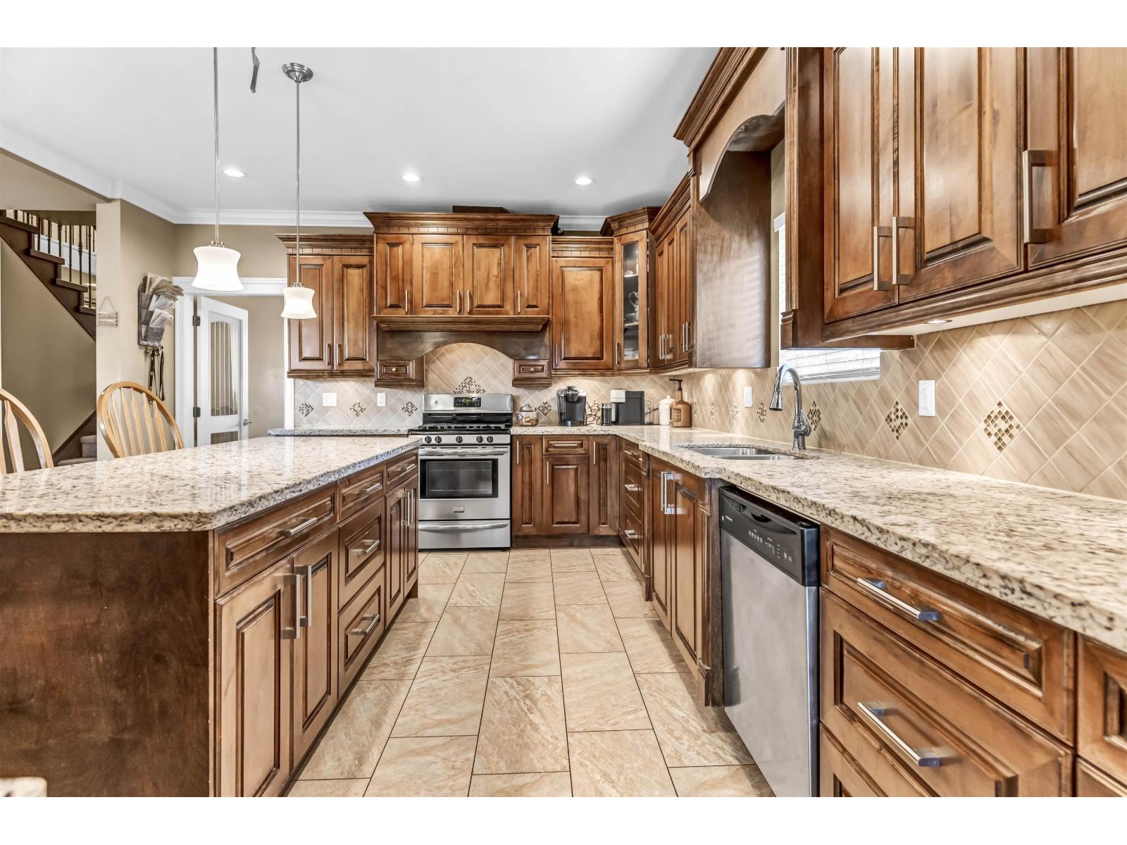 2620 270B STREET, Langley