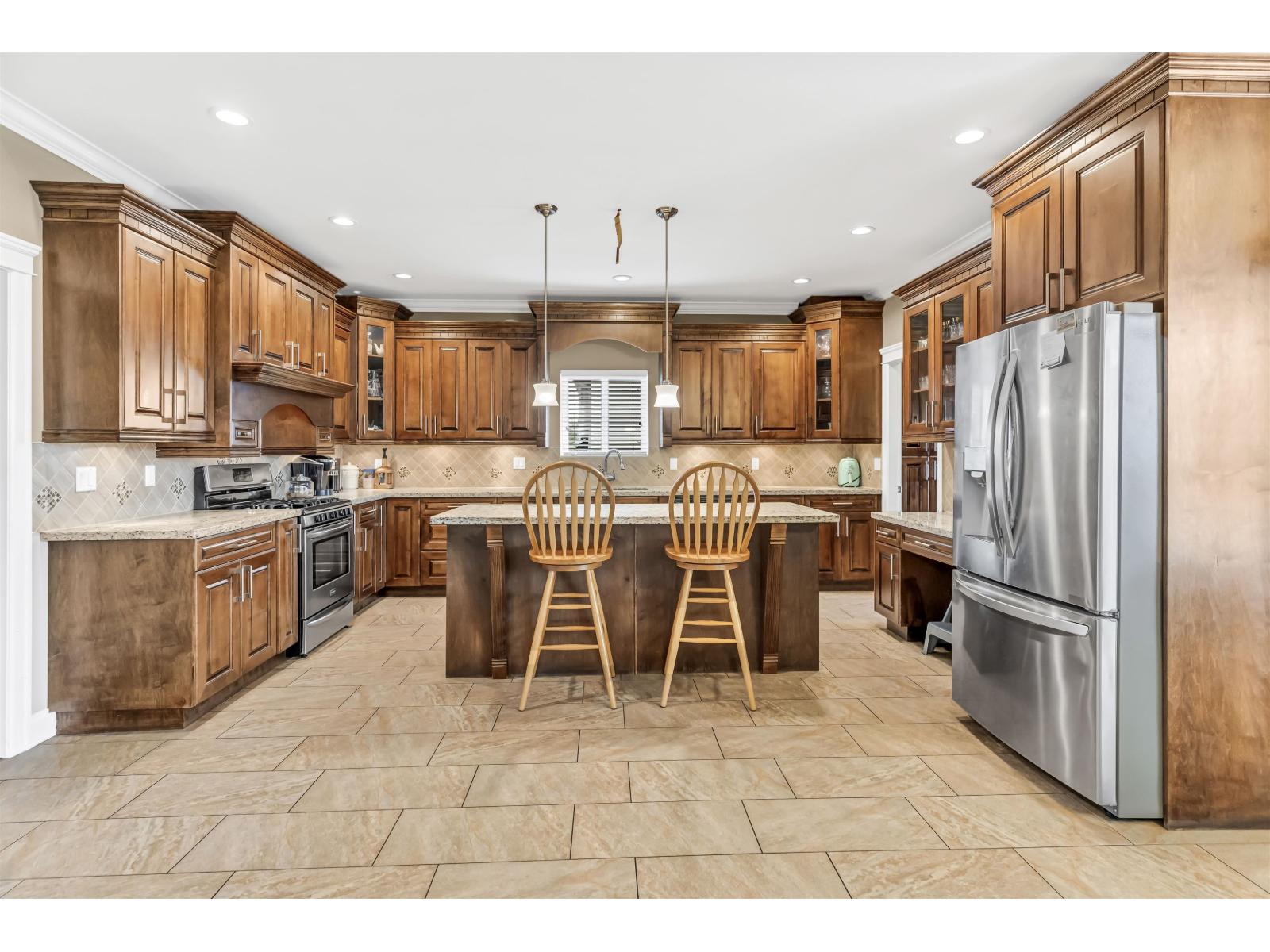 2620 270B STREET, Langley