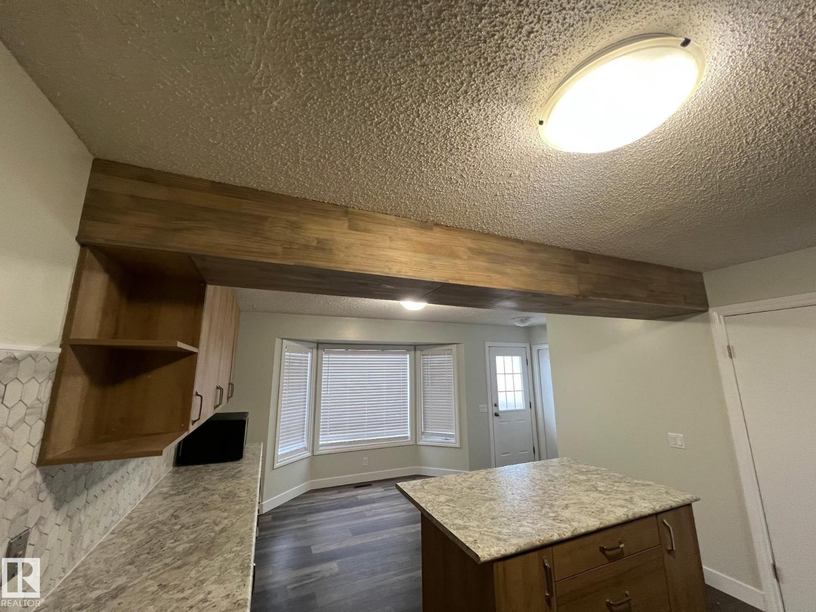 #105 1 ABERDEEN WY, Stony Plain