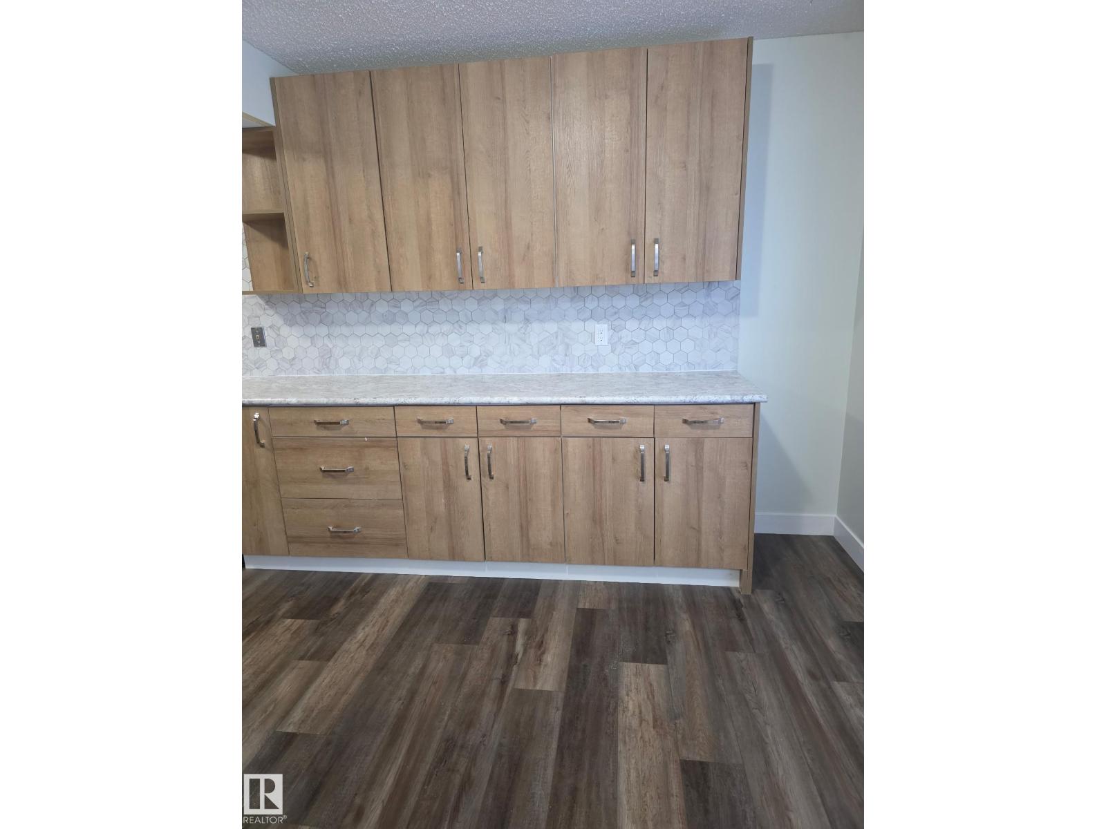 #105 1 ABERDEEN WY, Stony Plain